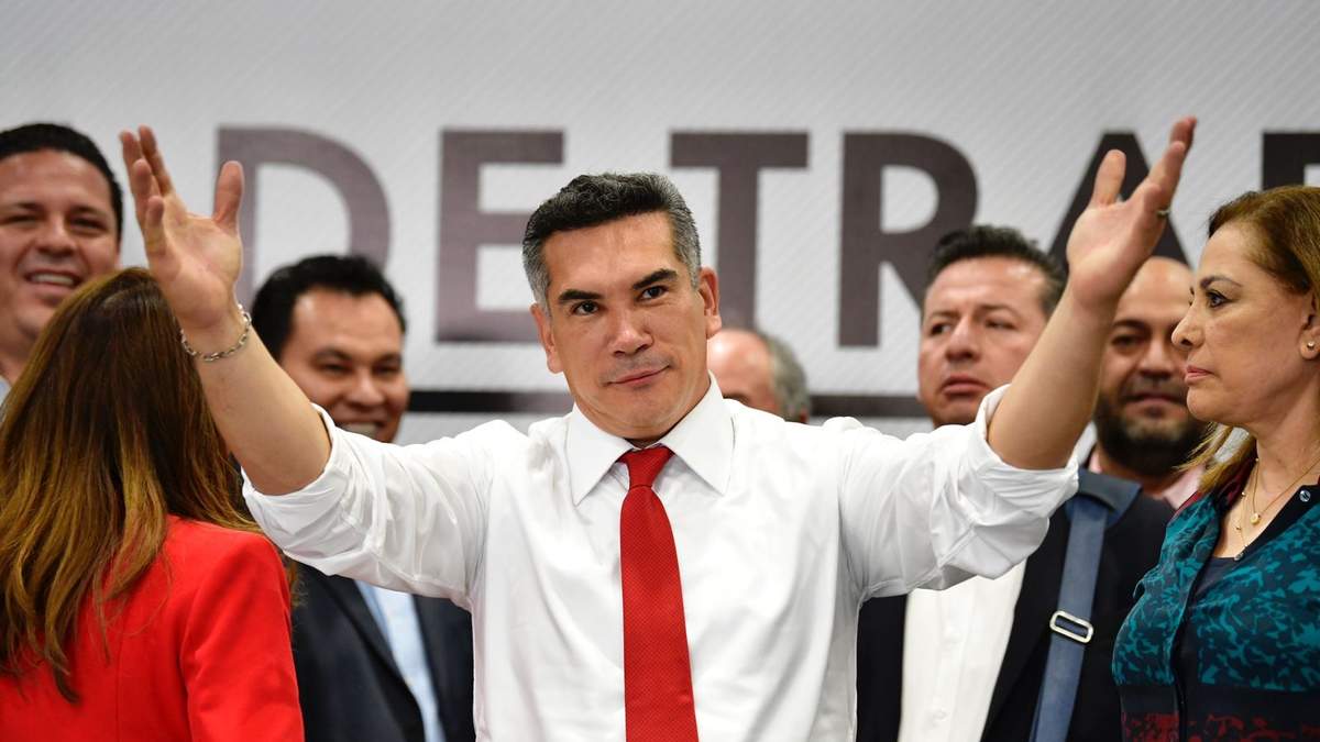 Alejandro Moreno, dirigente nacional del PRI