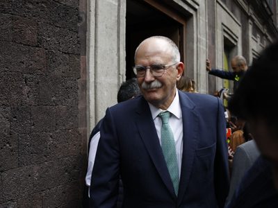 Desde la Secretaría de Agricultura, Berdegué mantendrá la prohibición del maíz transgénico