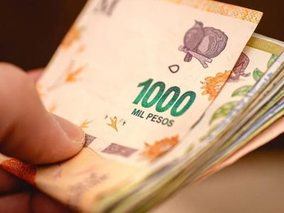 Transporte, prepagas y combustibles: cuáles son los aumentos que llegan en abril