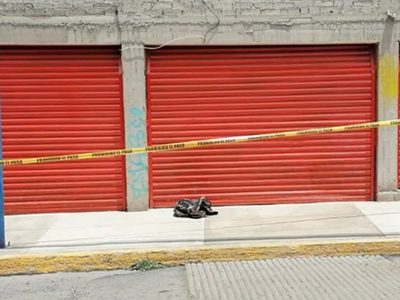 Hombre llevaba en su mochila una cabeza humana en Valle de Chalco