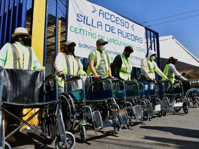 Sheinbaum revela que fueron vacunados 10 mil brigadistas y voluntarios en la CDMX