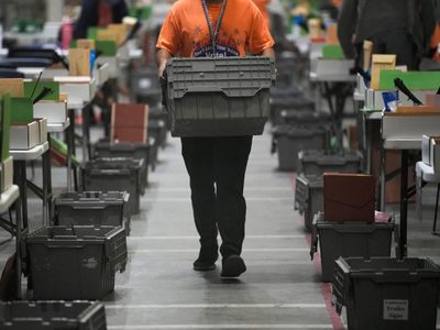 Cierre de urnas en estados clave durante el día de elecciones en EU