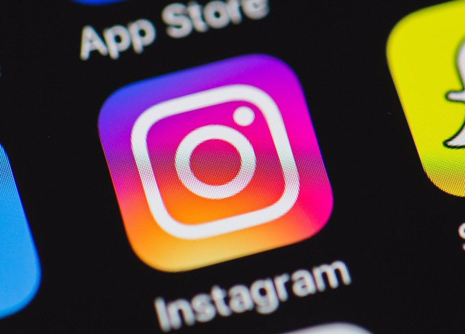 Instagram extiende 'Limites' a los adolescentes para restringir por defecto la interacción a sus amigos cercanos