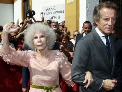 De no creer: la Duquesa de Alba no tiene quien pague 6 euros diarios en su honor