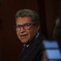 "Tenemos que cuidar no reproducir viejos vicios": Monreal advierte a Morena por parecerse al PRI
