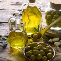 Aceites de oliva, un jengibre y varios artículos más: esta es la lista de lo que prohibió la ANMAT