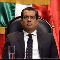 Revelan foto de Gutiérrez Luna con el abogado de El Mayo Zambada