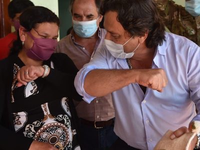 Codo a codo: Sáenz abastecerá a Los Toldos, el pueblo salteño que quedó aislado por el coronavirus