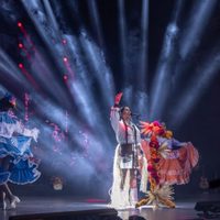 Conmovedora ofrenda musical de Lila Downs en Día de Muertos, dedicada a su esposo Paul R. Cohen