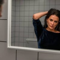 Reseña: “The Substance” es brillantemente repugnante y desquiciada