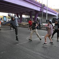 Jóvenes protestan contra el Mundial: señalan que profundiza despojo y gentrificación