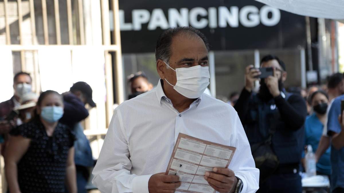 El gobernador Astudillo emitió su voto el 6 de junio