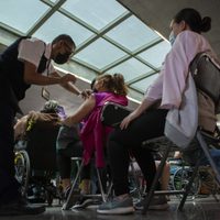 Listas las fechas y sedes para aplicar la segunda dosis a personas de 50 a 59 en seis alcaldías
