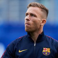 Nuevo conflicto Barcelona-Arthur: los motivos por los que no pudo entrar al Camp Nou