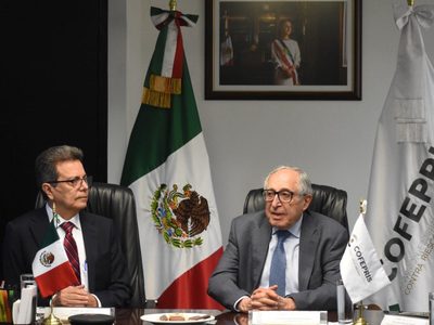 Estas son las razones del relevo en la Cofepris