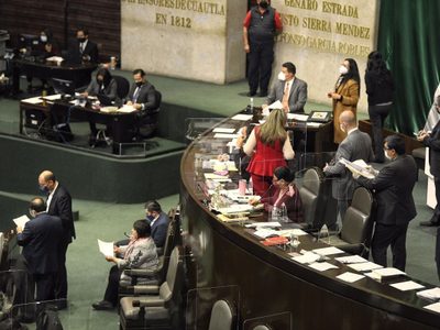 Aprueban elevar sanciones a quien oculte o acapare artículos en una crisis