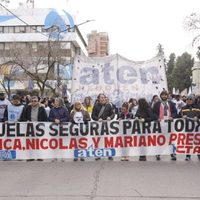 ATEN marchó para exigir justicia por las víctimas de la explosión en Aguada San Roque