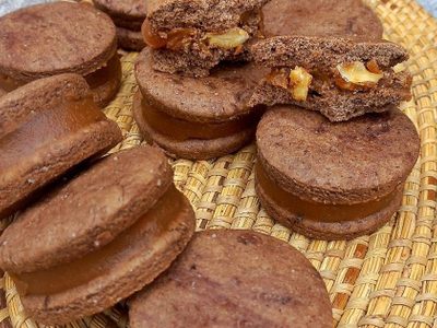 Alfajores integrales de chocolate: una bomba de sabor y sin sentirte tan culpable por comerte un dulcito