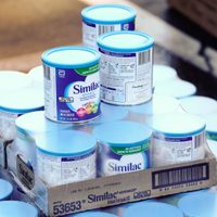 No las tires: transformá las latas de leche vacías en estos floreros súper chic para vender o regalar