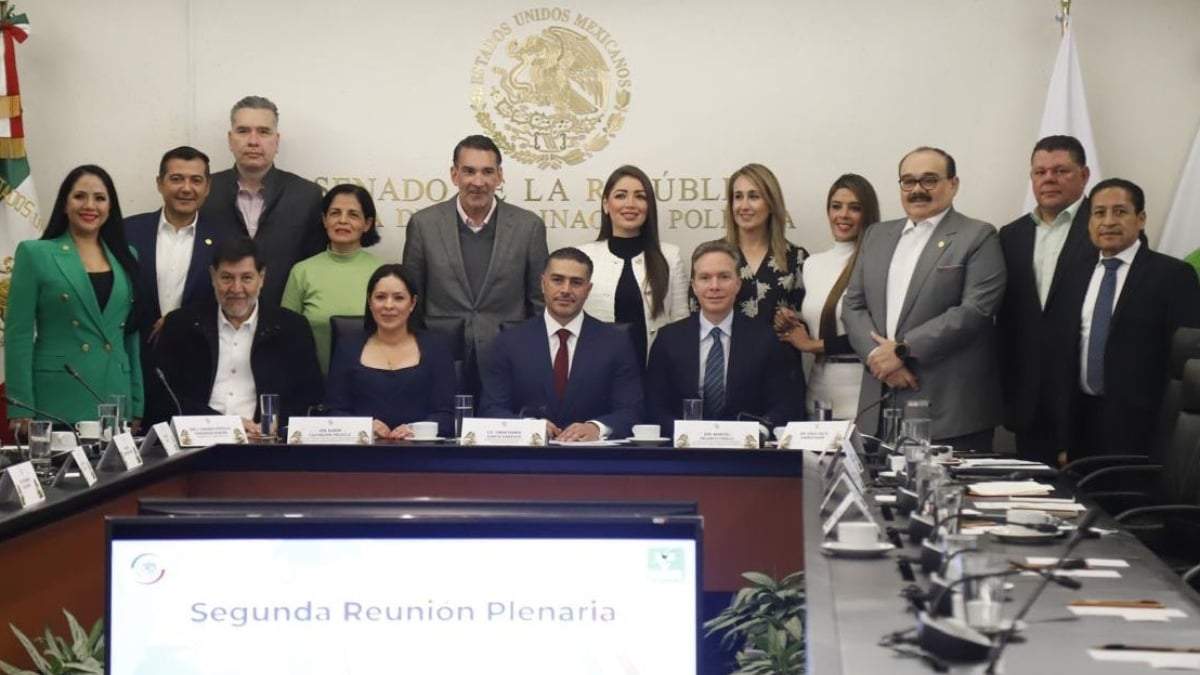 Omar García Harfuch en la reunión plenaria del PVEM