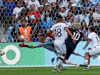 Par de goles de Diego Luna llevan a EU a la final de la Copa Oro al vencer 2-1 a Guatemala