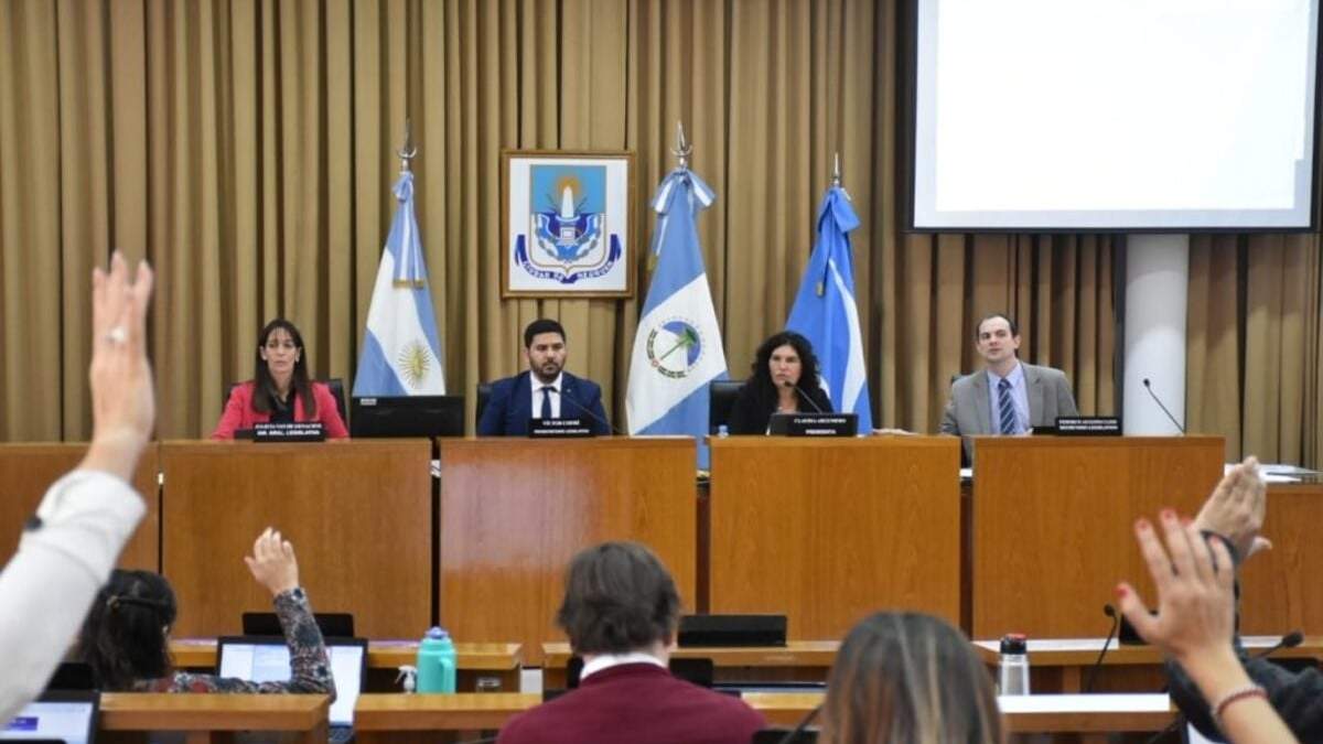 Décima sesión ordinaria del Concejo Deliberante de la ciudad de Neuquén. Fuente: (Facebook)
