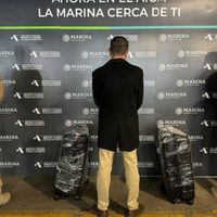 Decomisan en el AICM cocaína con envoltura de Peso Pluma