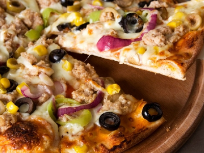 Pizza con masa de atún: te sorprenderá esta receta que además queda súper rica y distinta a lo demás que probaste