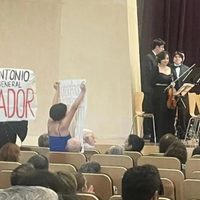 Tras acusación de violación, renuncia el director de la Filarmónica de Puebla