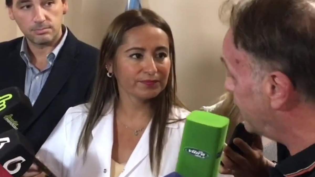 La Directora Ejecutiva del hospital, Dr Gabriel Funes