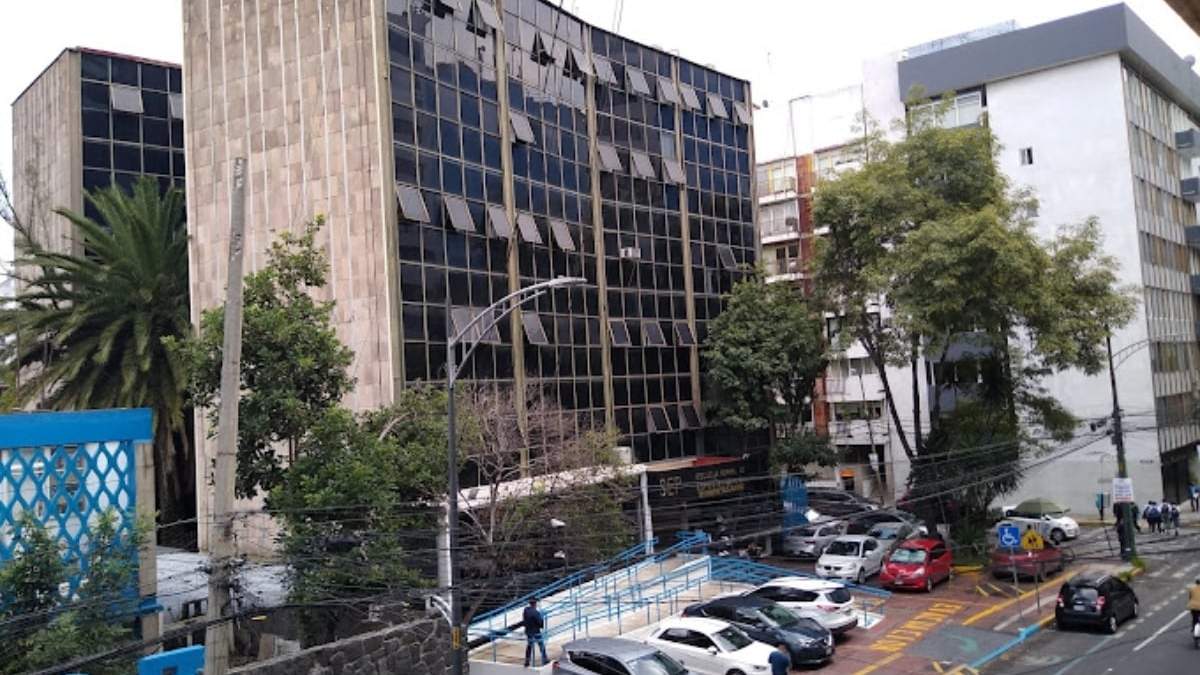 La Escuela Normal de Especialización “Dr. Roberto Solís Quiroga”