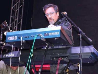 Sr. González unifica al rock mexicano