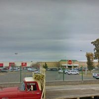 Coronavirus en Neuquén: cierran un famoso hipermercado por un caso positivo