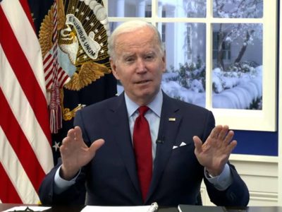 ¡Por el amor de dios, tomen ventaja de lo que tenemos! clama Biden a ciudadanos sobre vacunas