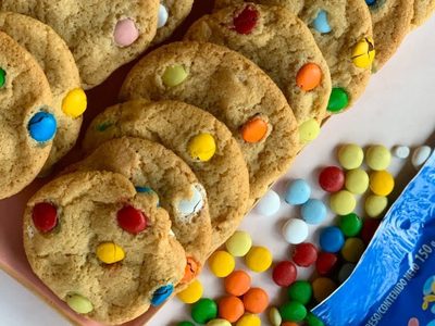 Galletitas de vainilla con rocklets, listas en menos de 30 minutos: poné la pava y disfrutalas en casa