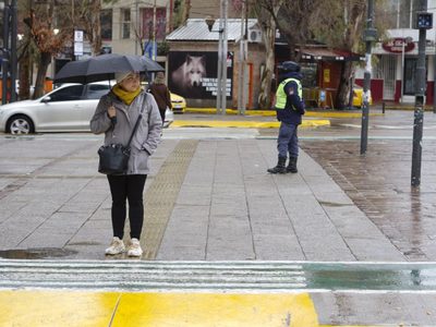 Clima: cielo nublado en la región y probabilidad de lluvias en el Alto Valle y la zona cordillerana