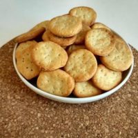 Tentate a la hora del mate: con una misma receta, hacé galletitas saladas de 3 sabores