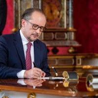 Alexander Schallenberg jura el cargo de canciller de Austria tras la dimisión de Sebastian Kurz