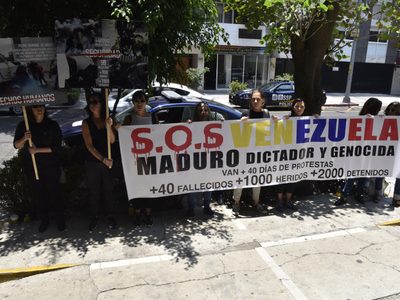Amnistía Internacional pide a México reconsiderar imposición de visas a venezolanos