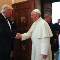 El Papa Francisco recibe a Trump en el Vaticano