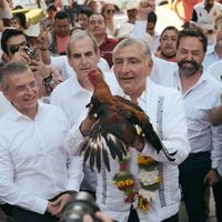 Adán Augusto López llama “tinterillos de ocasión” a los ministros de la Corte