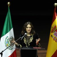 Morena denuncia injerencia de la ultraderecha transnacional en visita de Isabel Díaz Ayuso