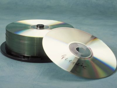 Nunca más tires tus CD viejos: hacé esto tan útil para decorar tu mesa sin gastar de más