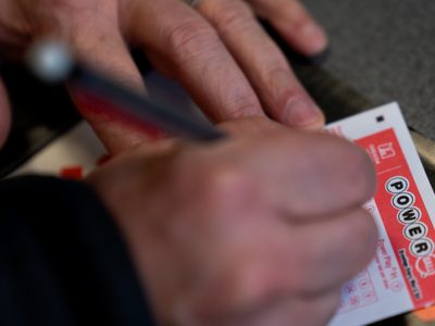 Jugador de Powerball en Arkansas gana bote de lotería de 1.817 millones de dólares