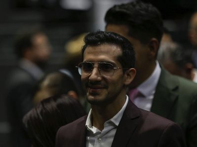 Rommel Pacheco va por Mérida con Morena tras su salida del PAN