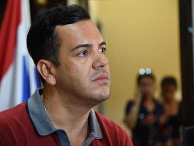 Otro escándalo en Paraguay: renunció el ministro de Agricultura