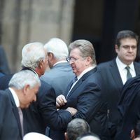 Germán Larrea reaparece: ocupa la tercera fila y aplaude el Informe