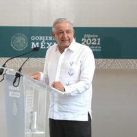 Vamos a seguir conteniendo migración a EU: AMLO