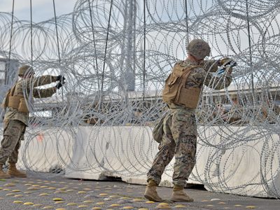 La mayoría de estadunidenses apoya la construcción de un muro fronterizo