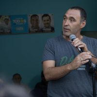 Peralta cuestionó a Koopmann y afirmó que el Ejecutivo no reglamenta la ley de Agricultura Familiar